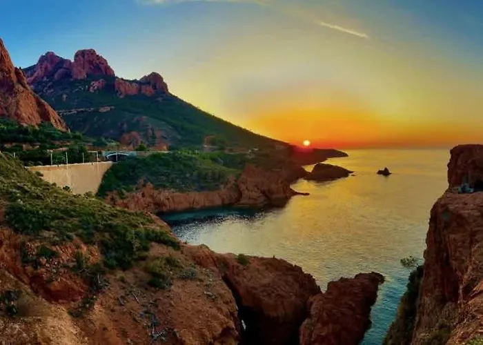 Cap Esterel - Duplex Avec 2 Terrasses Dont Tropezienne, Piscines Et Loisirs Apartment *