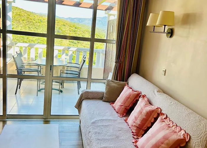 Cap Esterel - Duplex Avec 2 Terrasses Dont Tropezienne, Piscines Et Loisirs * Saint-Raphael (Var)